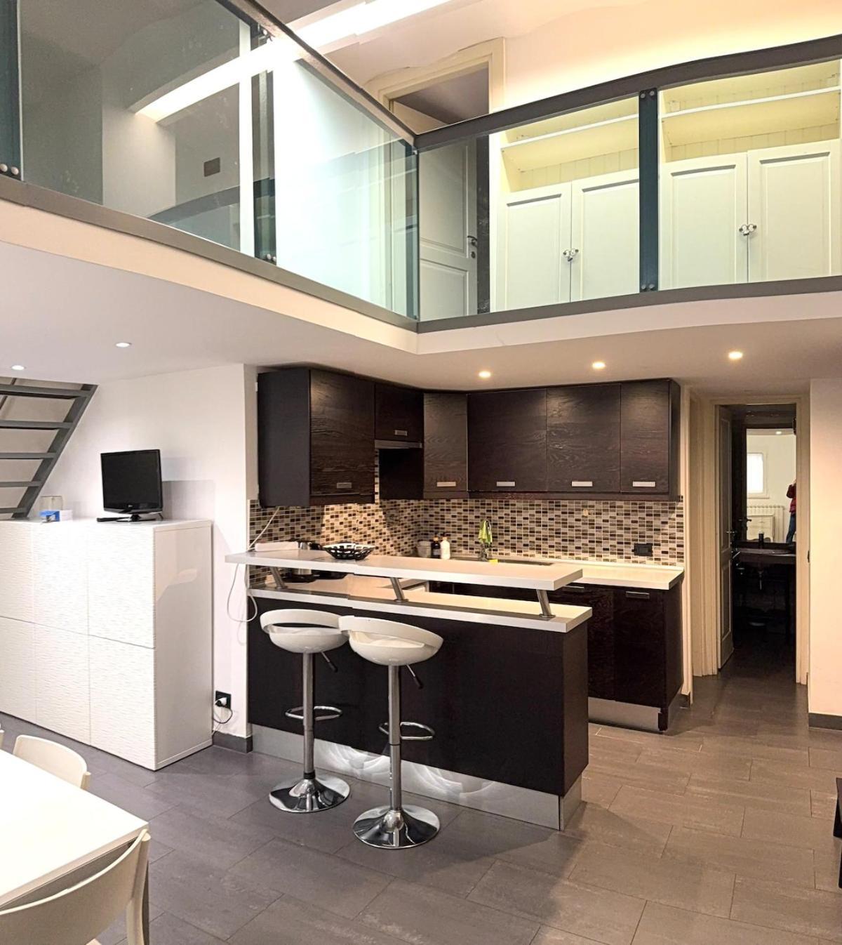 Loft In Old Town Near Termini Station And Rom