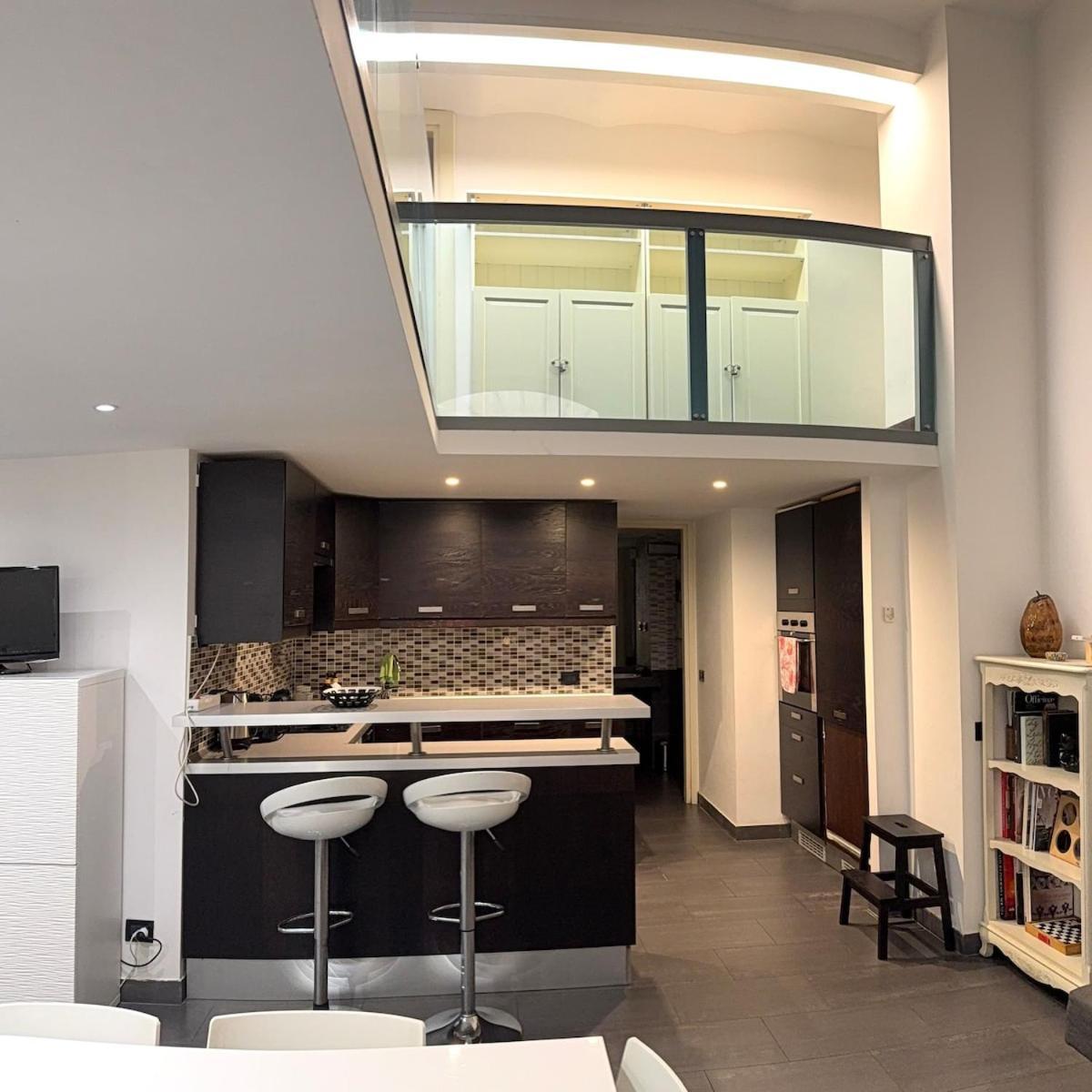 Apartment Loft In Old Town Near Termini Station And Rom