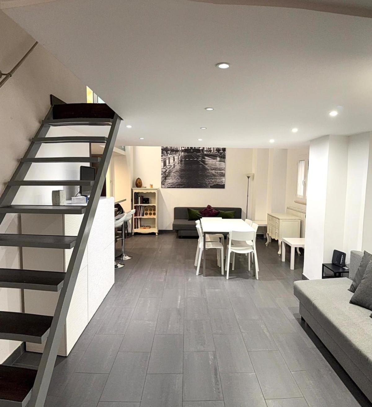 Apartment Loft In Old Town Near Termini Station And *