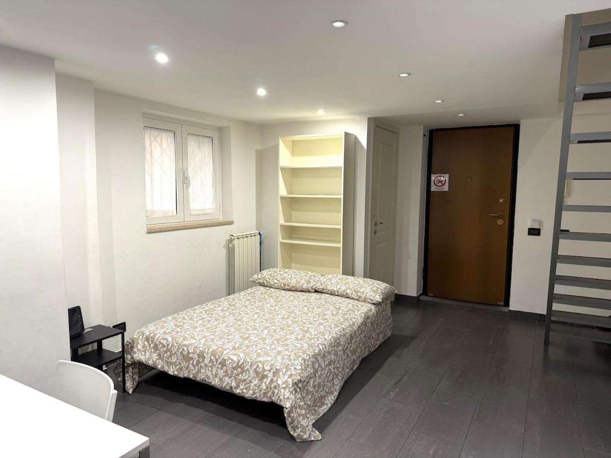 Loft In Old Town Near Termini Station And * Rom