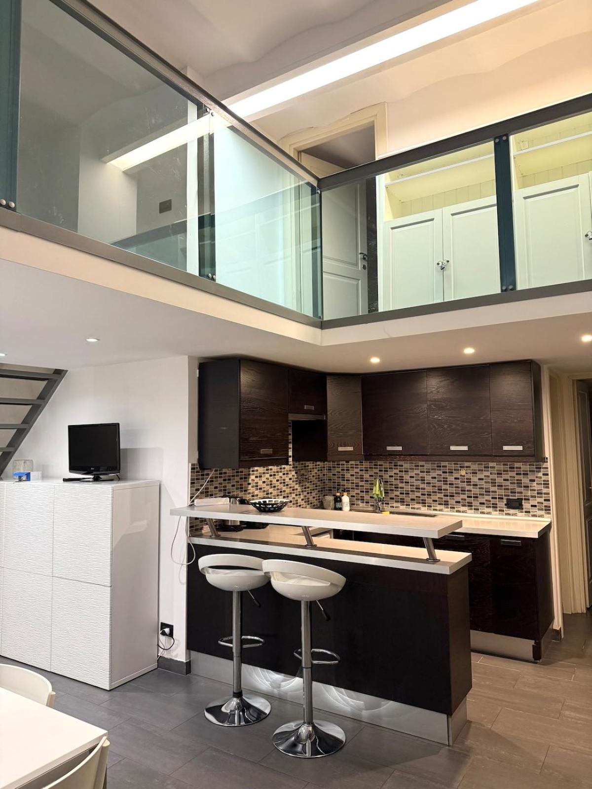 Loft In Old Town Near Termini Station And Rom