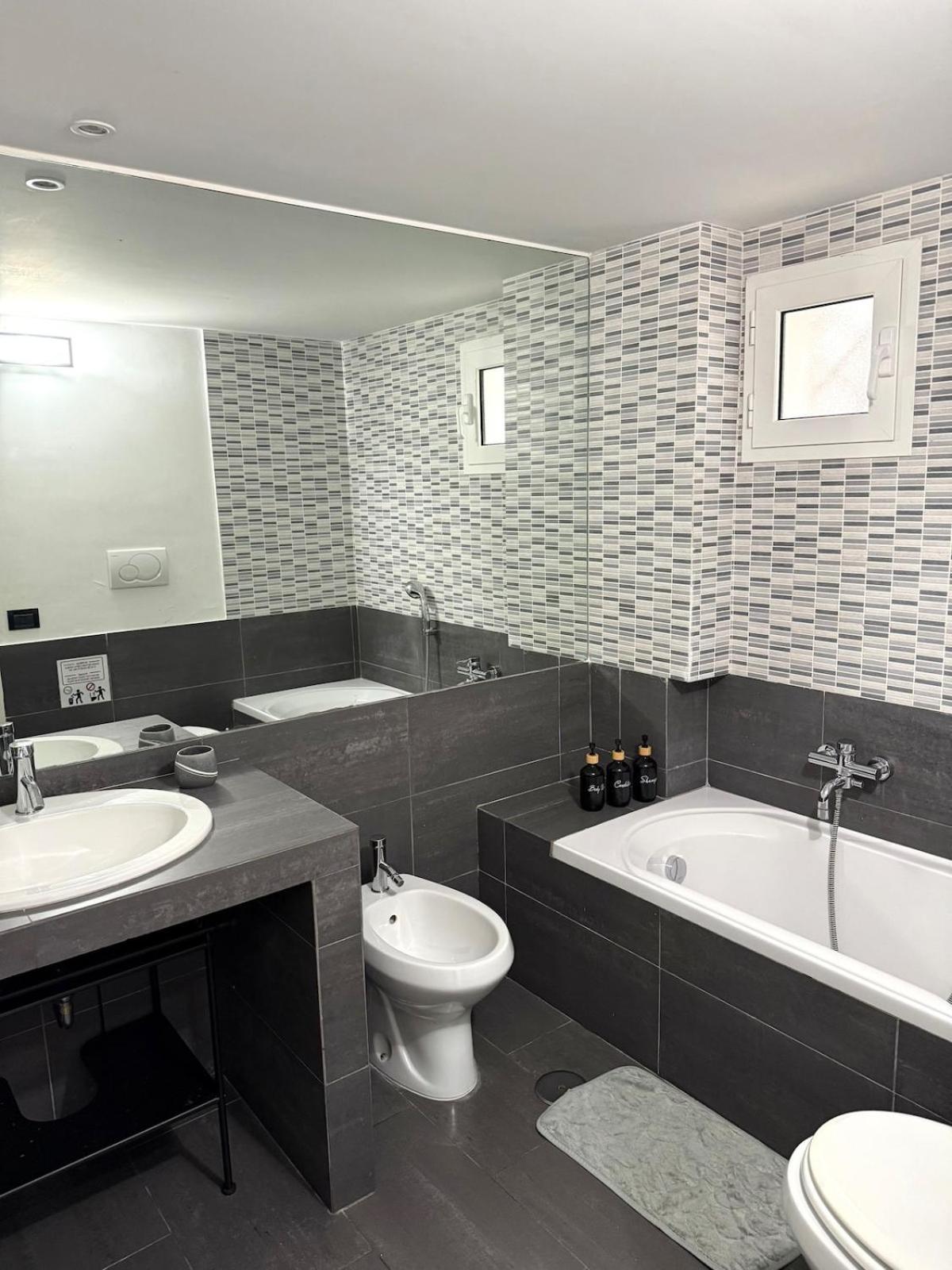 Apartment Loft In Old Town Near Termini Station And Rom