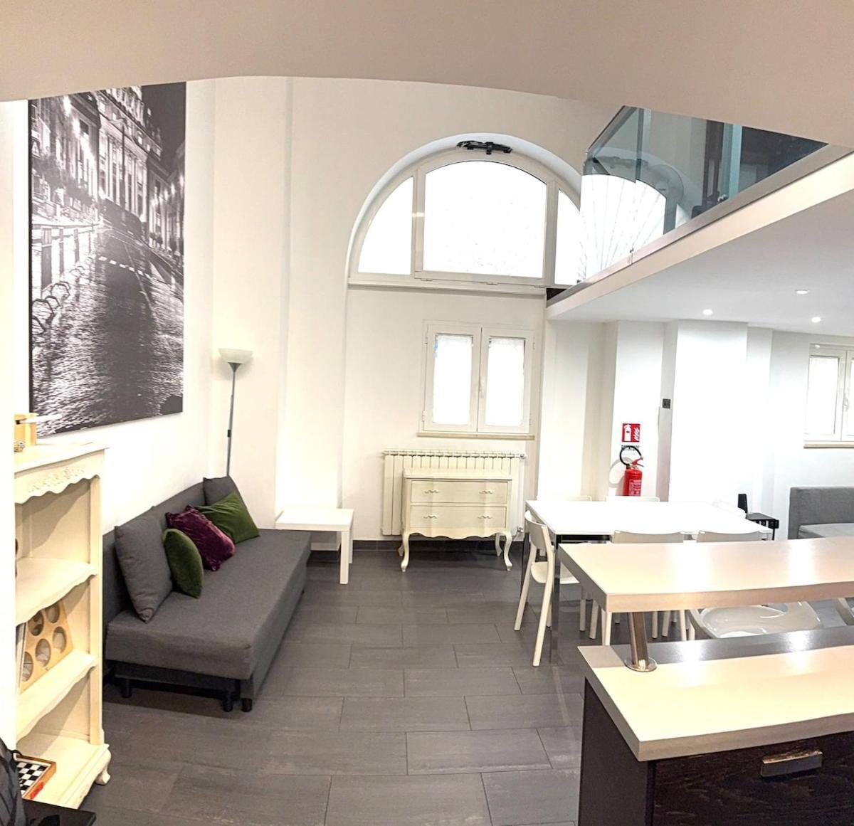Loft In Old Town Near Termini Station And Apartment Rom